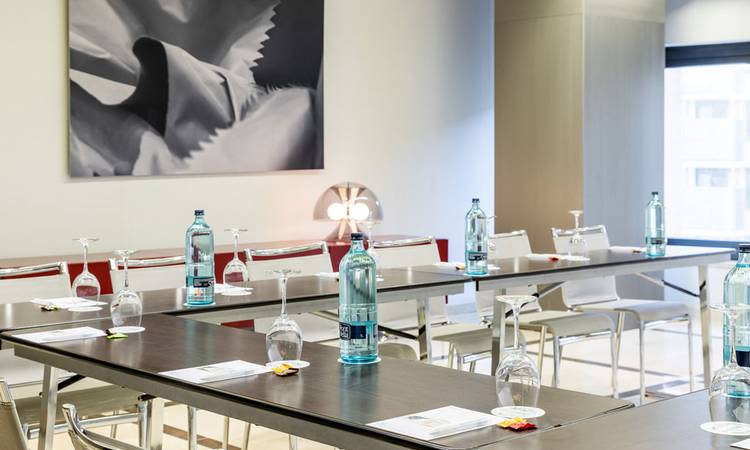 Formación B Room Hotel Ilunion Aqua 4 Valencia Formación B Room Hotel Ilunion Aqua 4 Valencia