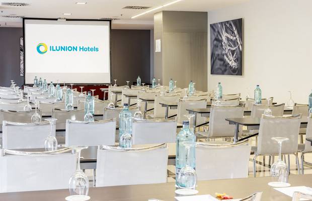 Formación A+B Room Hotel ILUNION Aqua 4 Valencia