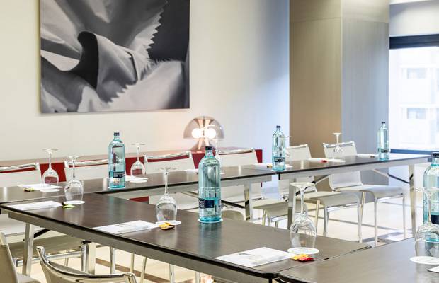 Formación B Room Hotel ILUNION Aqua 4 Valencia